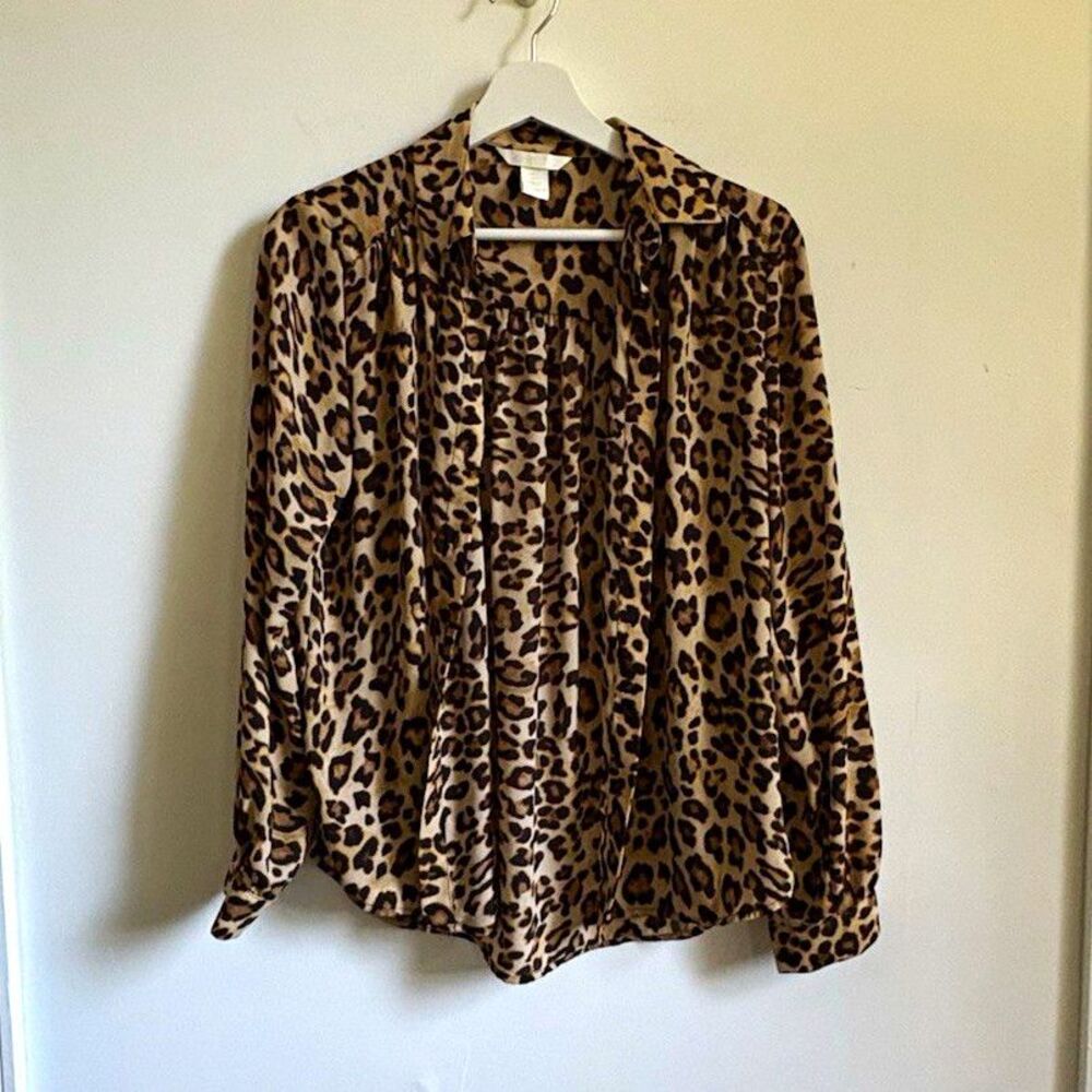 H&M Leopard Print Collared Button-Down Blouse Womens Sz 2 Long Sleeve